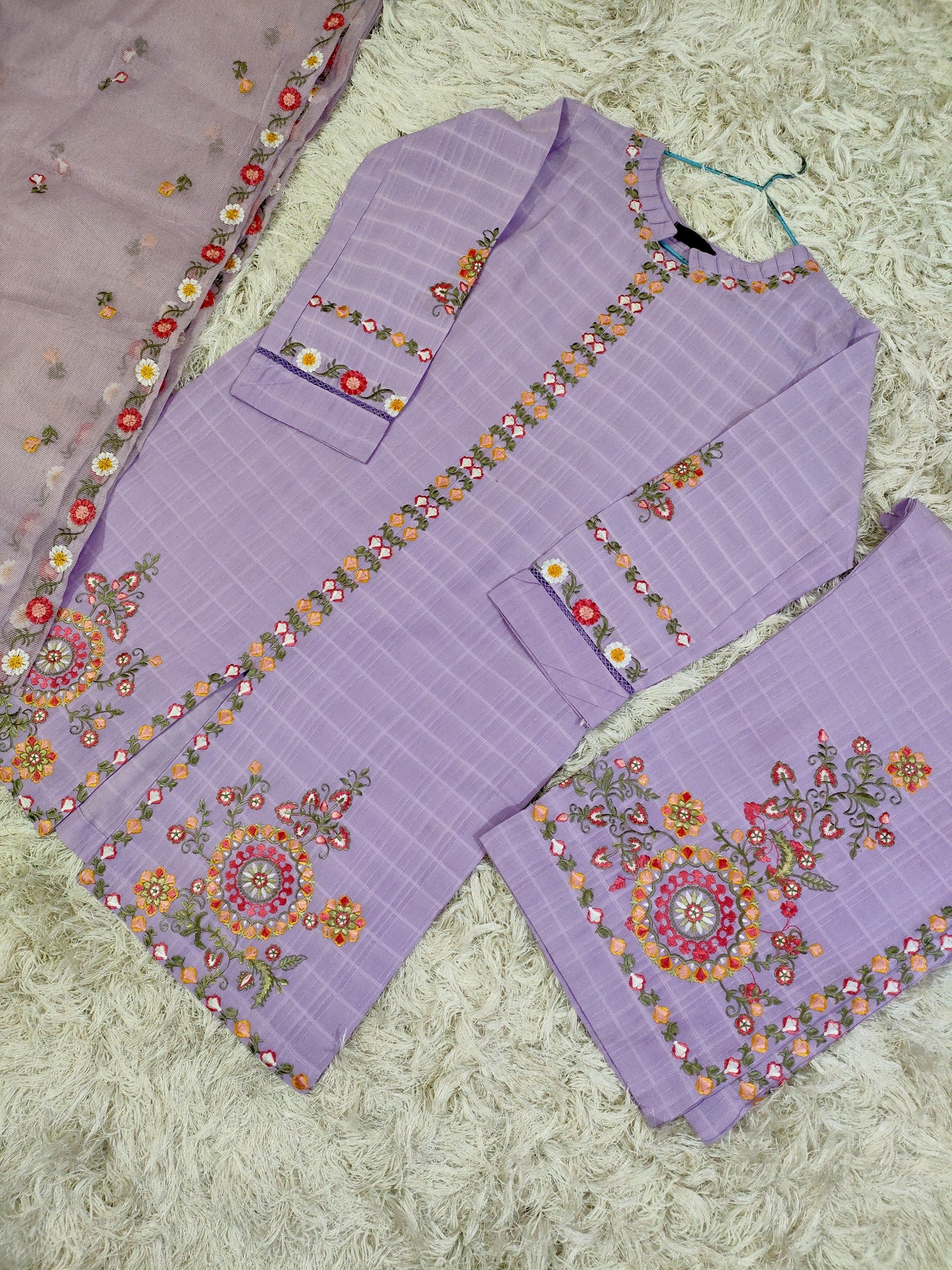 Purple embroidered lawn 3pc